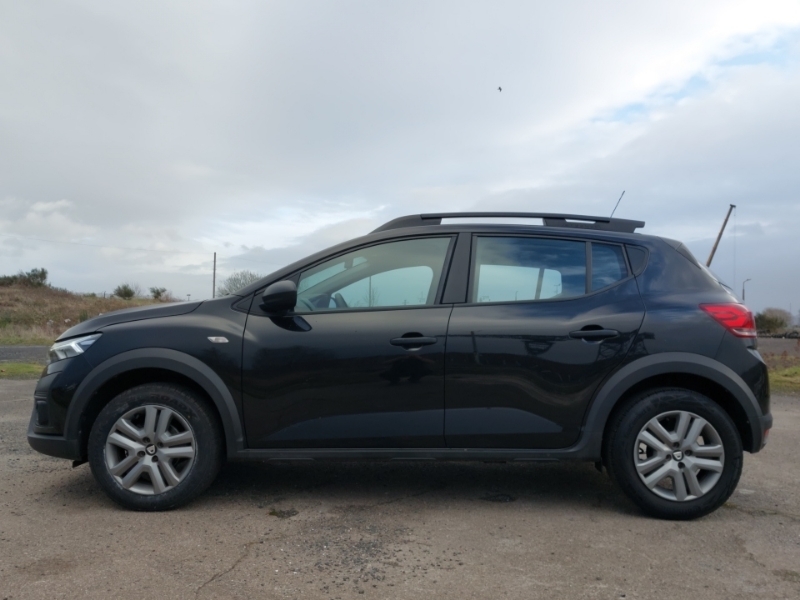 Dacia Sandero Stepway 1.0 Tce Essential SA71VKD Black #4