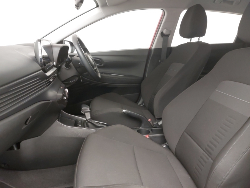 Hyundai Bayon 1.0 Tgdi Advance Dct EN24VVH Red #5