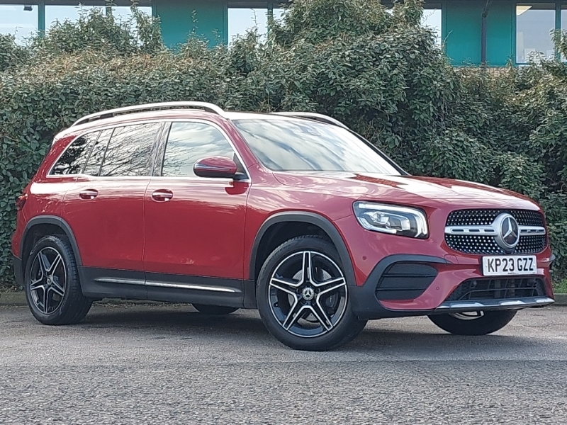 Mercedes-Benz GLB Class Glb 200 Amg Line Premium 7G-tronic Red