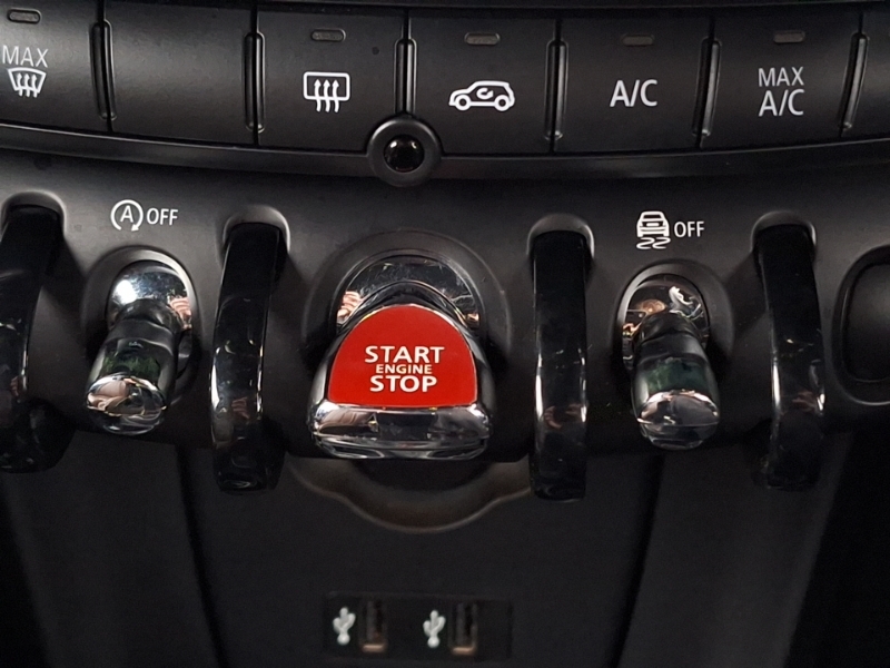 Mini John Cooper Works 3-Door Green #14
