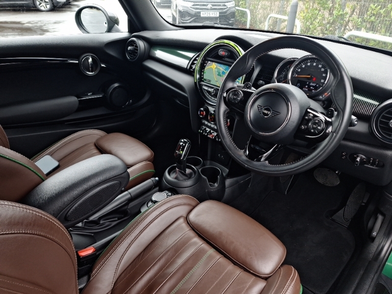 Mini John Cooper Works 3-Door Green #3