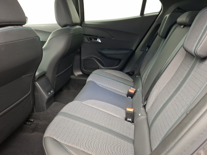 Peugeot 2008 1.5 Bluehdi 110 Allure Premium Grey #6