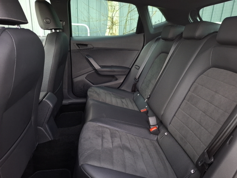 Seat Ibiza 1.0 Tsi 115 Xcellence Lux Dsg Black #6