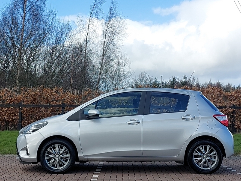 Toyota Yaris 1.5 Vvt-i Icon SN67WFO Silver #4