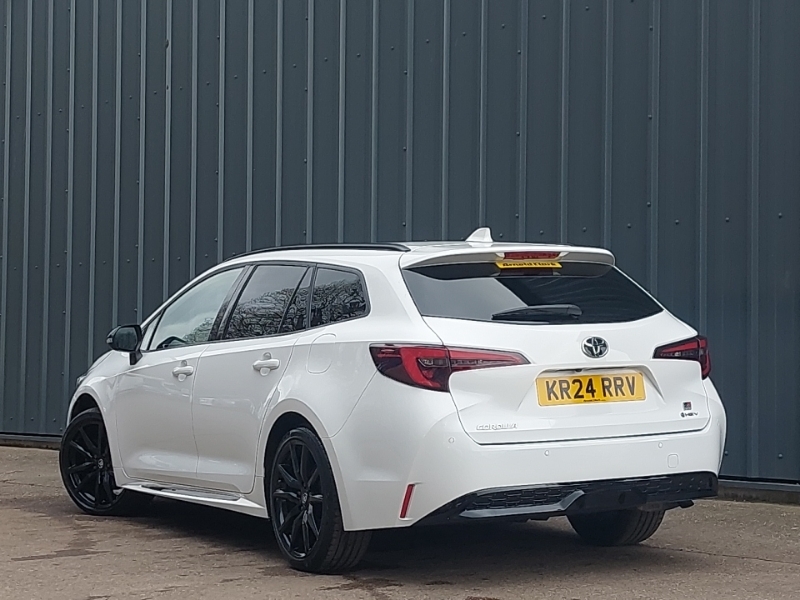Toyota Corolla 1.8 Hybrid Gr Sport Cvt KR24RRV White #2