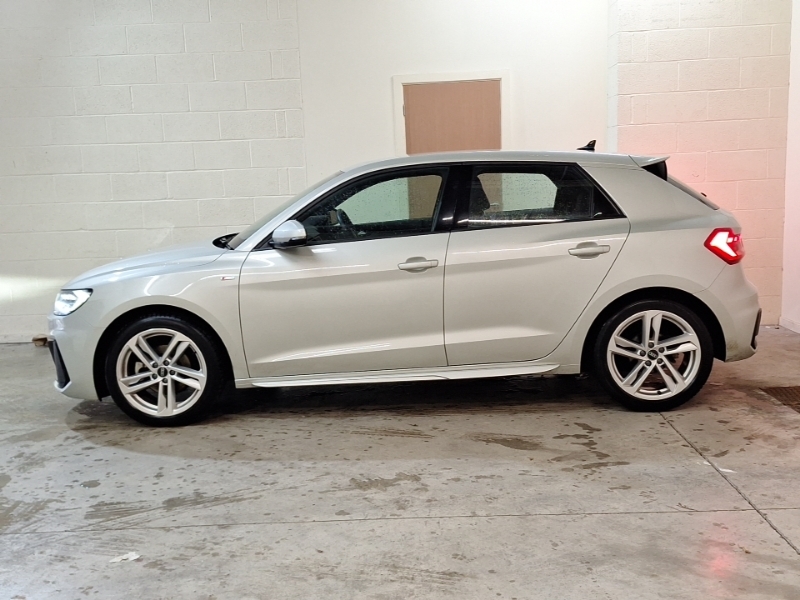 Audi A1 30 Tfsi 110 S Line PY72BVC Silver #4