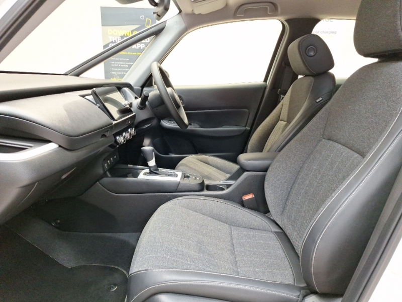Honda Jazz 1.5 I-mmd Hybrid Sr Ecvt SH21XPL White #5