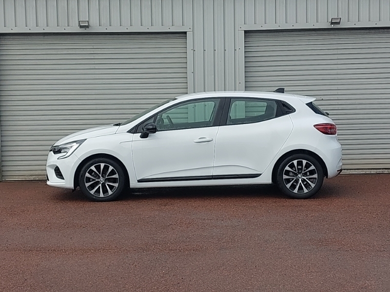 Renault Clio 1.6 E-tech Full Hybrid 145 Evolution ST23OPE White #4