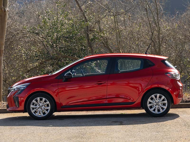 Renault Clio 1.6 E-tech Full Hybrid 145 Evolution LB74HWN Red #4