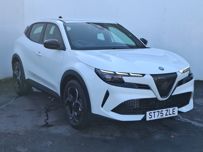 Alfa Romeo Junior 1.2 Turbo Ibrida White