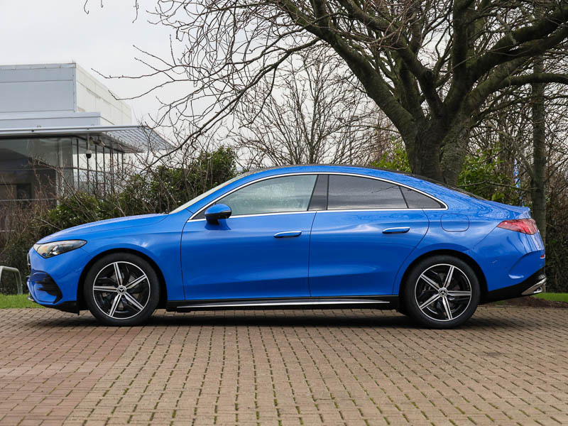 Mercedes-Benz CLA Class Cla 180 Amg Line Executive Blue #4
