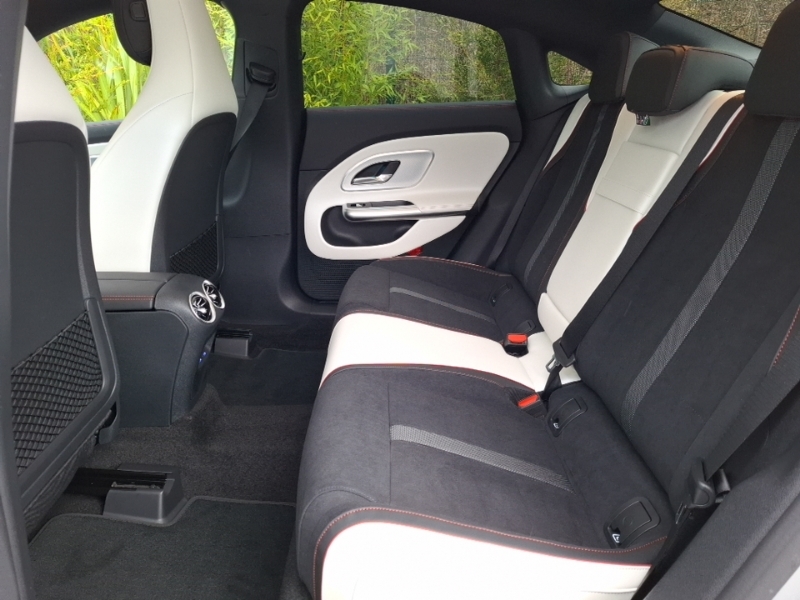 Mercedes-Benz CLA Class Cla 200 Amg Line Executive Grey #6