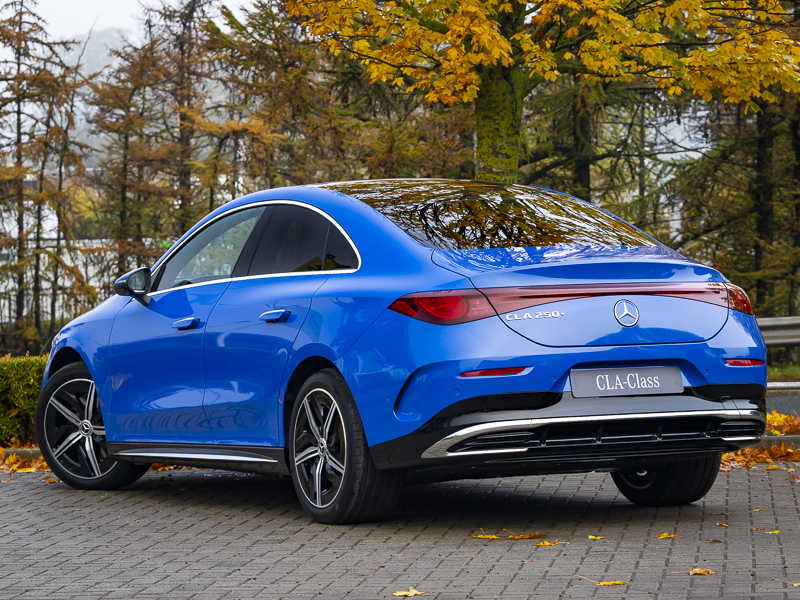 Mercedes-Benz CLA Class Cla 250 200Kw Eq Tech Amg Line Ed 85Kwh Blue #2