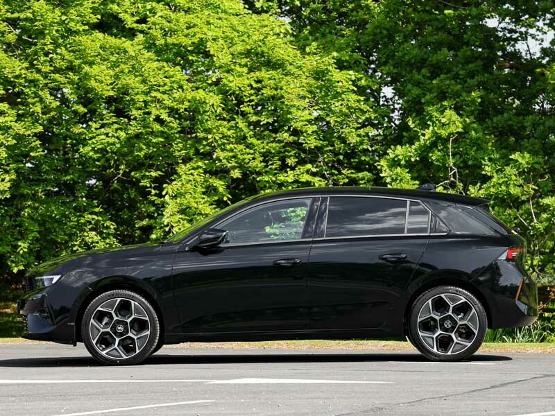 Vauxhall Astra 1.2 Turbo 130 Ultimate Black #4