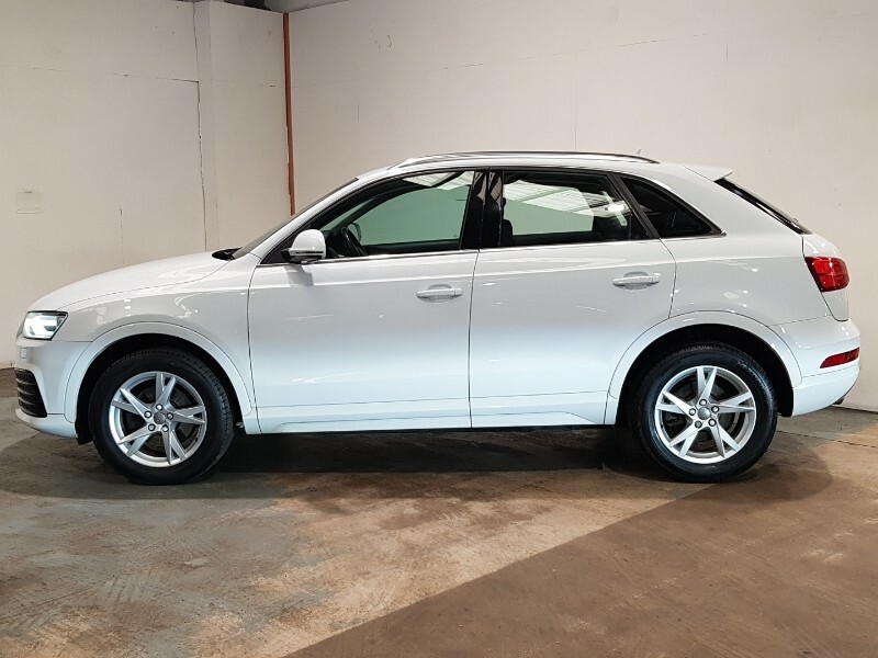 Audi Q3 1.4T Fsi Sport BT67FVA White #4
