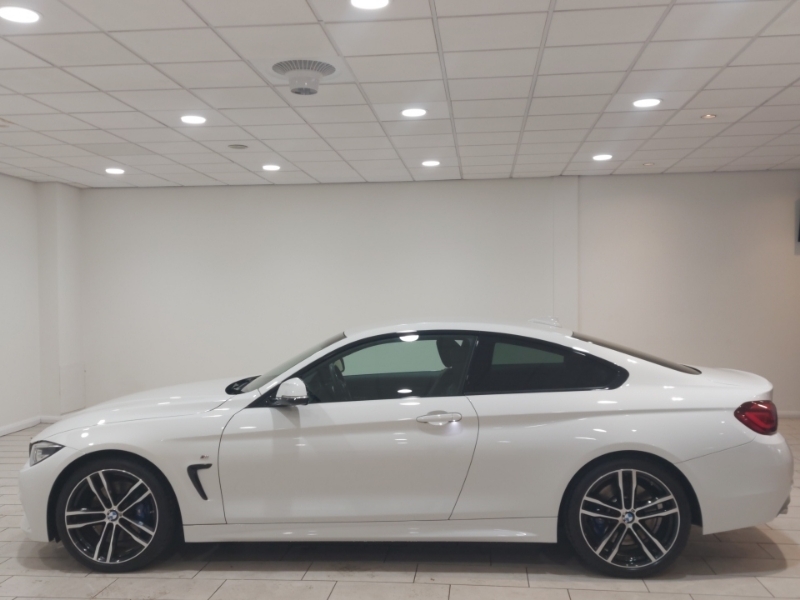 BMW 4 Series 420D 190 M Sport Professional Media White #4