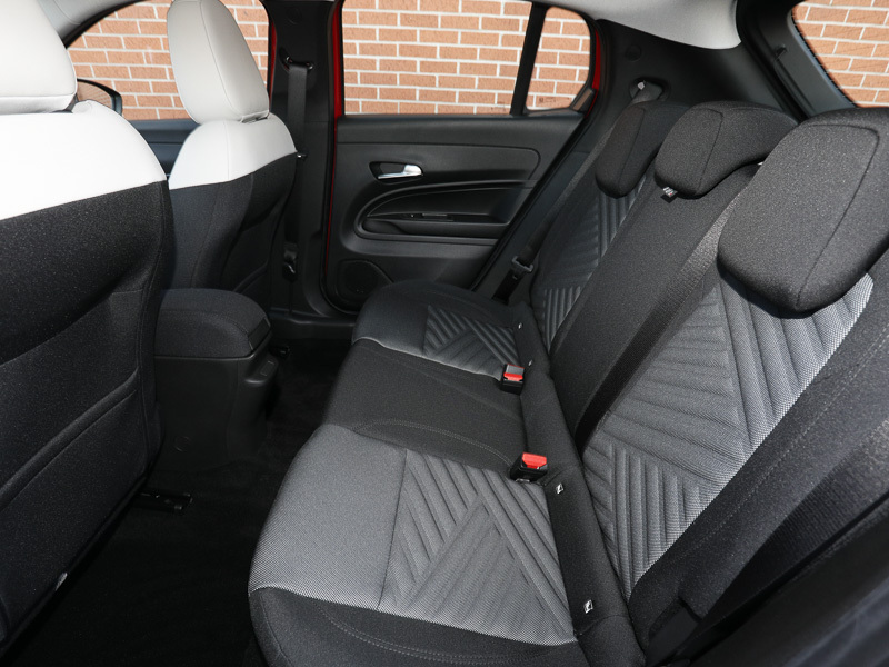 Fiat 600 1.2 Hybrid 48V Edct-6 ST75FRL Red #6