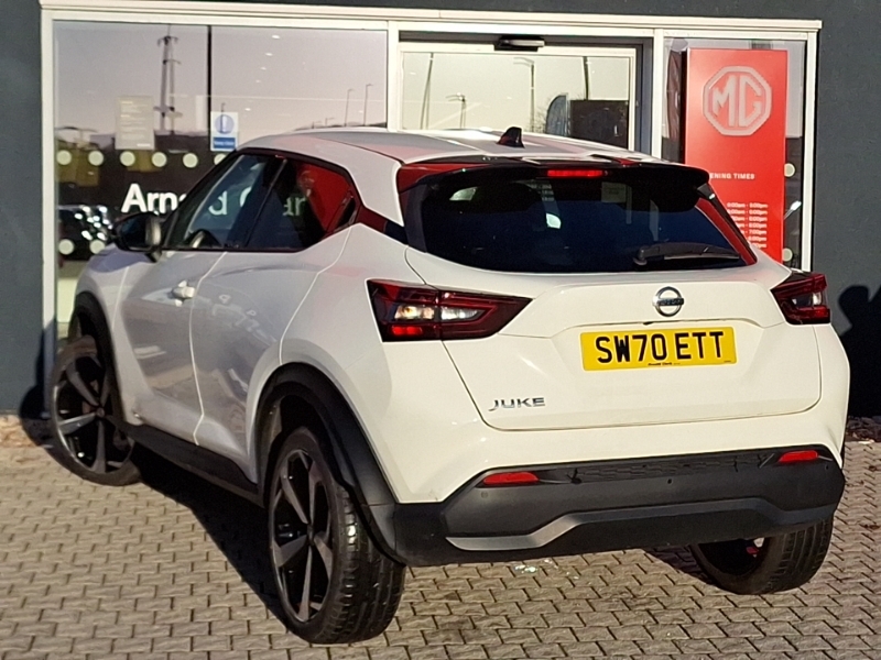 Nissan Juke 1.0 Dig-t 114 Tekna SW70ETT White #2