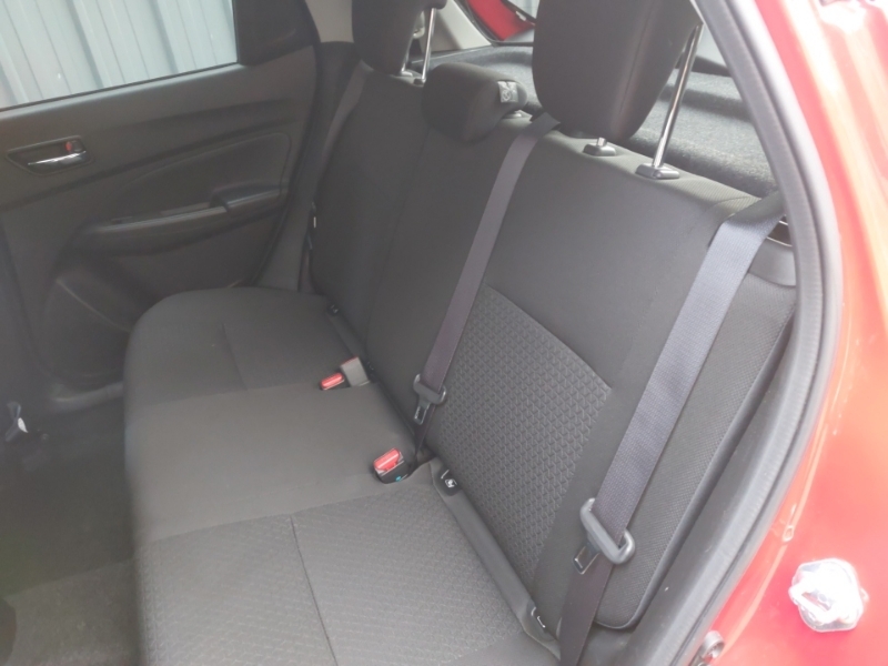 Suzuki Swift 1.2 Dualjet 83 12V Hybrid Sz5 Allgrip SP23NBE Red #6