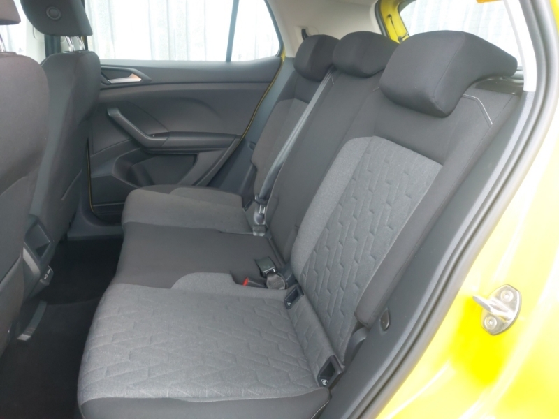 Volkswagen T-Cross 1.0 Tsi Life NG24LZF Yellow #6