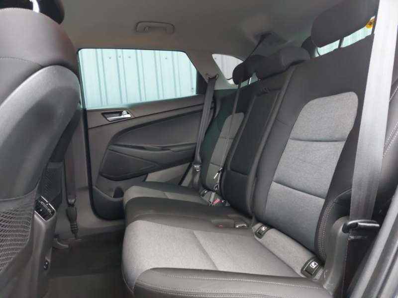 Hyundai Tucson 1.6 Gdi Se Nav 2Wd SO19CYC Grey #6