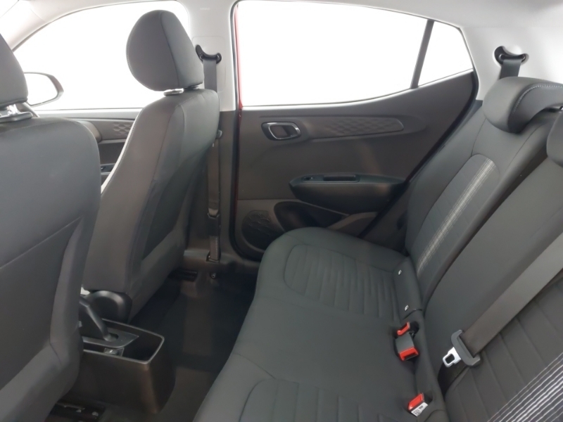 Hyundai I10 1.0 63 Advance Nav EN24RYC Red #6
