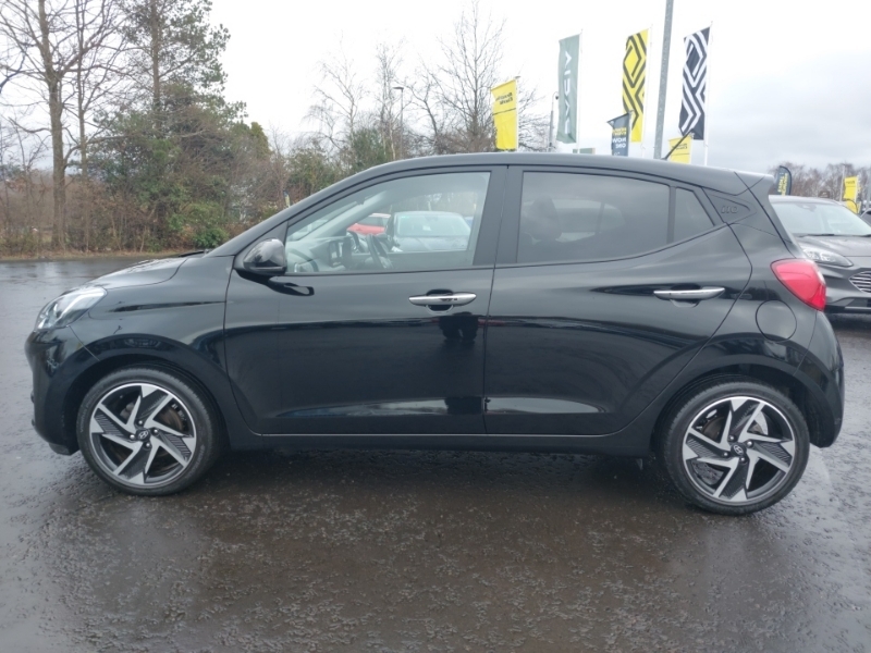Hyundai I10 1.2 79 Premium Nav EN25TKZ Black #4