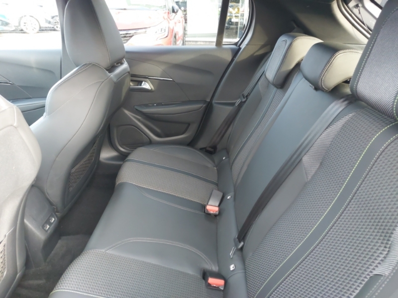 Peugeot e-208 100Kw Gt Line 50Kwh Grey #6