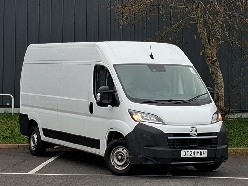 Vauxhall Movano 2.2 Turbo D 140 H2 Van Prime White