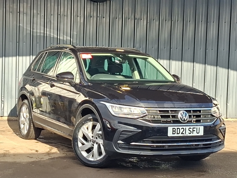 Volkswagen Tiguan 2.0 Tdi Life Dsg Black