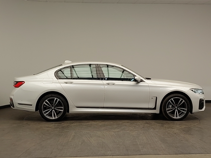 BMW 7 Series 730D Mht M Sport White #3