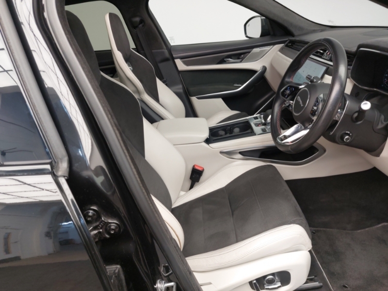 Jaguar F-Pace 5.0 V8 550 Svr Awd Black #6