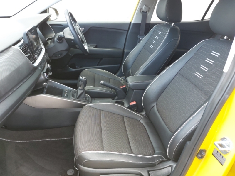 Kia Stonic 1.0T Gdi 48V Gt-line S BD23JFG Yellow #5