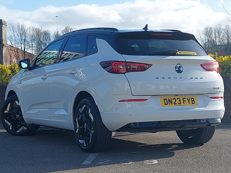 Vauxhall Grandland 1.6 Plug-in Hybrid 300 4X4 Gse DN23FYB White #2