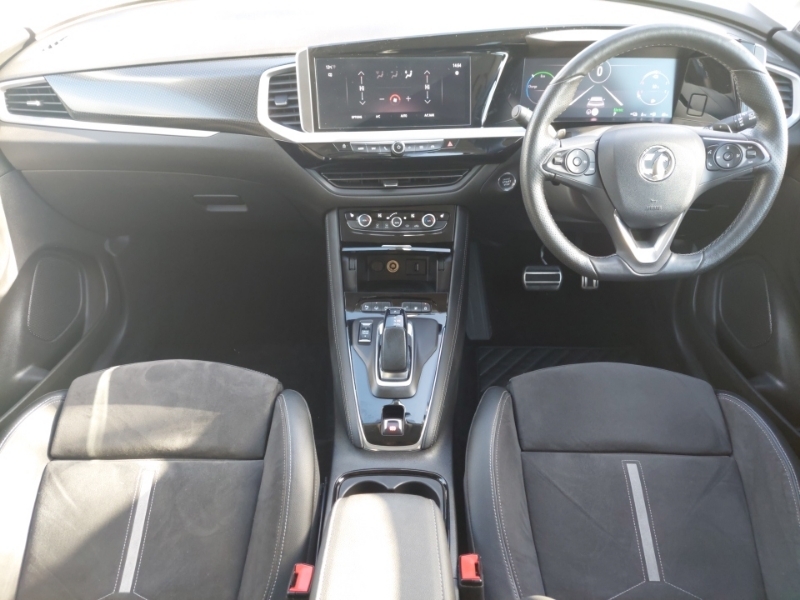 Vauxhall Grandland 1.6 Plug-in Hybrid 300 4X4 Gse DN23FYB White #3