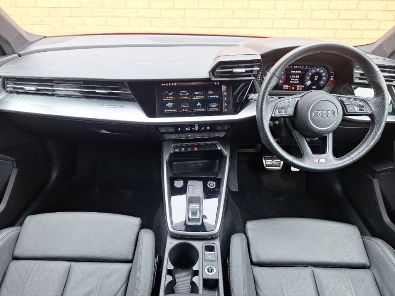 Audi A3 30 Tfsi S Line S Tronic SG72VSC Red #3