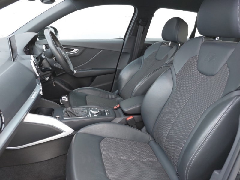 Audi Q2 35 Tdi Quattro S Line S Tronic Black #5