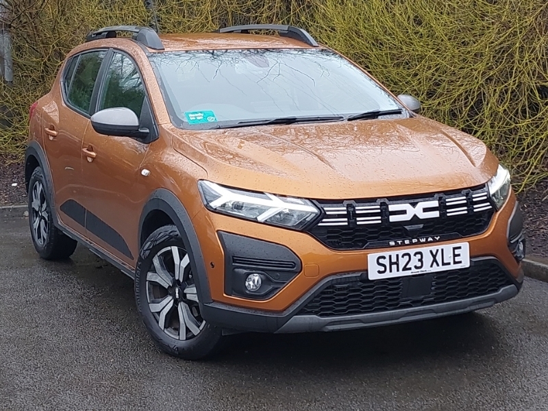 Dacia Sandero Stepway 1.0 Tce Journey Orange