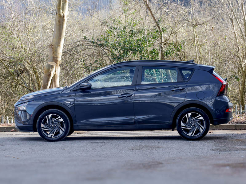 Hyundai Bayon 1.0 Tgdi 48V Mhev Se Connect Dct OV73BZU Grey #4