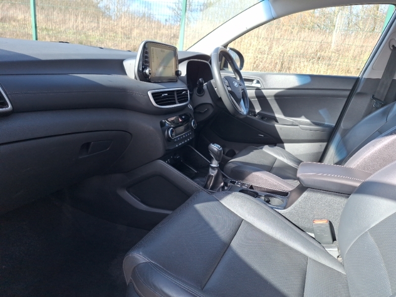 Hyundai Tucson 1.6 Gdi Premium 2Wd FM19XLN White #5
