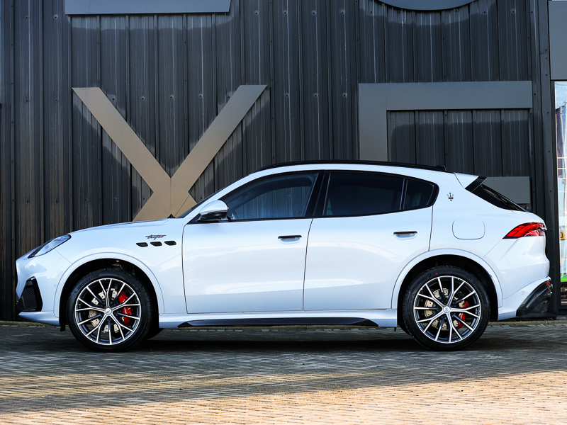 Maserati Grecale V6 Trofeo White #5