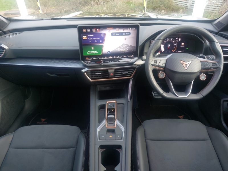 Cupra Formentor 1.5 Etsi 150 V2 Dsg KY75FLG Black #3