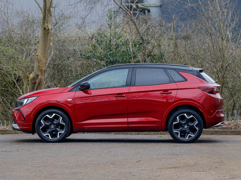 Vauxhall Grandland 1.2 Turbo Ultimate GV73LRF Red #4