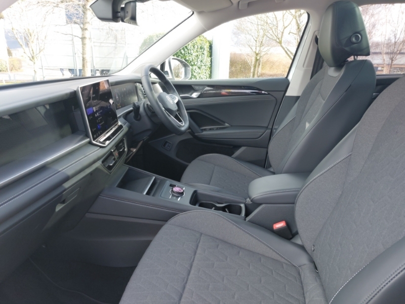 Volkswagen Tayron 1.5 Tsi Ehybrid Match Dsg6 SK75EKW White #5