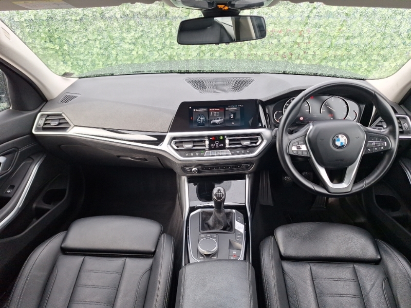 BMW 3 Series 320D Sport EJ69GVG Black #4