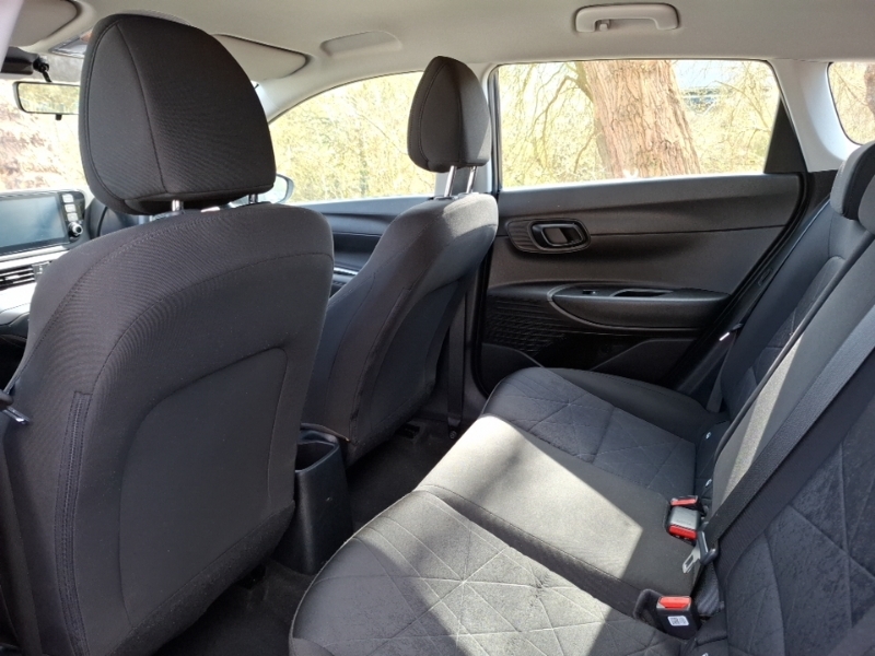 Hyundai Bayon 1.0 Tgdi 48V Mhev Se Connect Dct OV73BZJ Grey #6