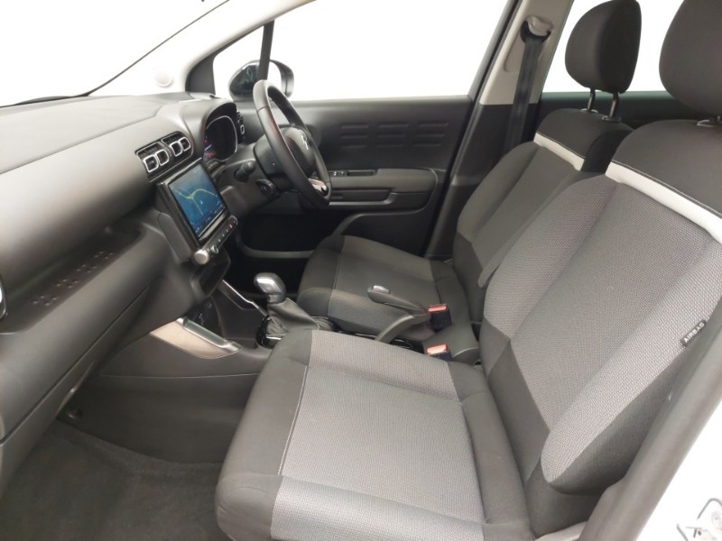 Citroen C3 Aircross 1.2 Puretech 130 Shine Eat6 DV72UJL White #5