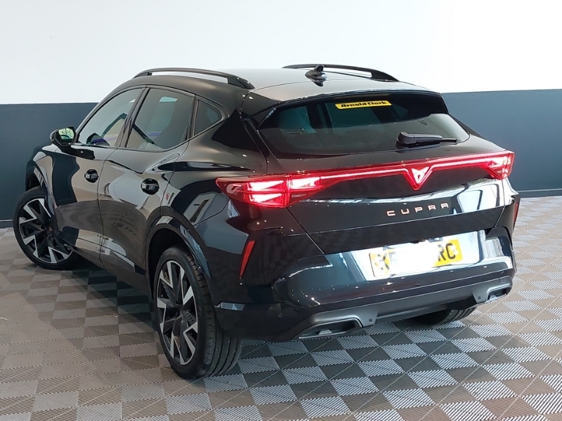 Cupra Formentor 1.5 Etsi 150 V2 Dsg KR75FRC Black #2