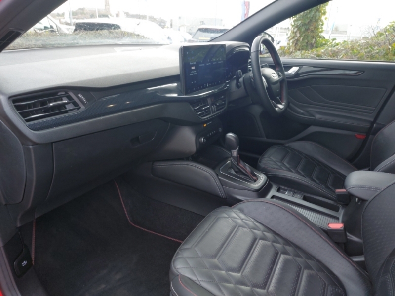 Ford Focus 1.0 Ecoboost Hybrid Mhev 155 St-line Vign SG23VAA Red #5