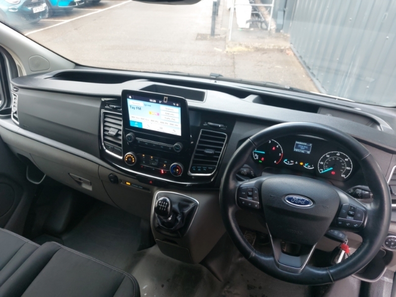 Ford Transit Custom 2.0 Ecoblue 130Ps Low Roof Limited Van HV22SGO White #3